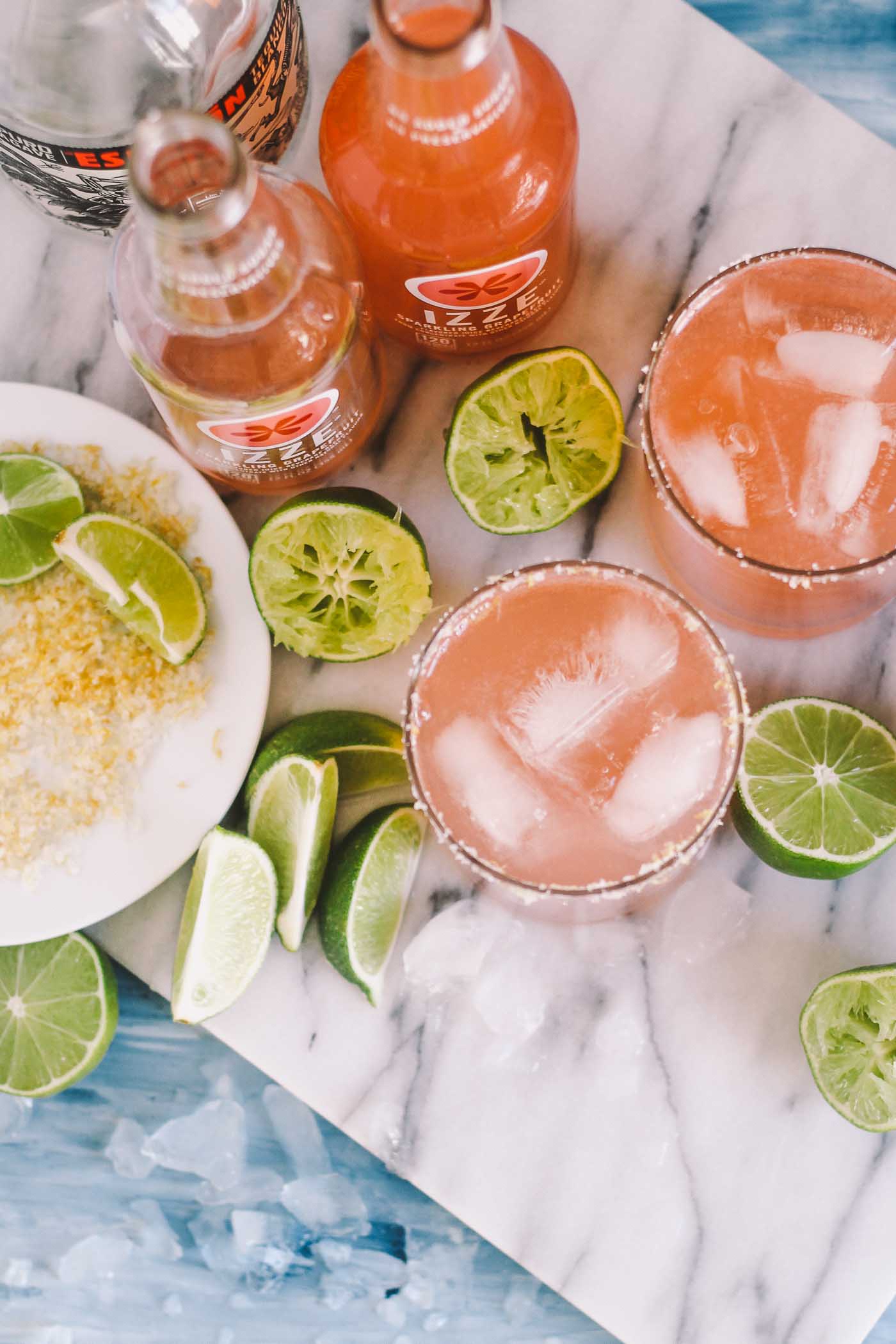 weeknight palomas with three simple ingredients, perfect for when you need a cocktail without frills or fuss. these weeknight palomas are perfect for whenever you'd like to have some girlfriends over on a whim for some laughs (+ chips & guac, of course). plus…cinco de mayo is right around the corner…#justsayin! | cinco de mayo recipe, cocktail recipe, girls night idea, girls night cocktail, paloma recipe, easy cocktail, tequila |